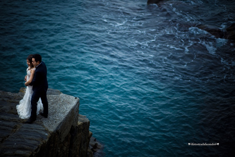 groom, bride, wedding, tuscany, getting married in italy, wedding photography, destination wedding, Florence wedding photographer, Cinqueterre wedding, cinque terre wedding photographer, asian bride