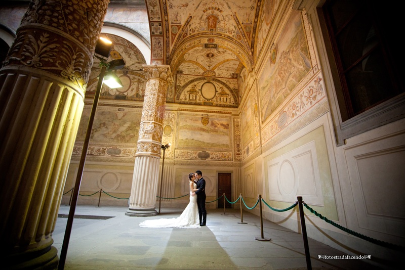 Firenze, groom, bride, wedding, tuscany, getting married in italy, wedding photography, destination wedding, Florence wedding photographer, Cinqueterre wedding, cinque terre wedding photographer, asian bride