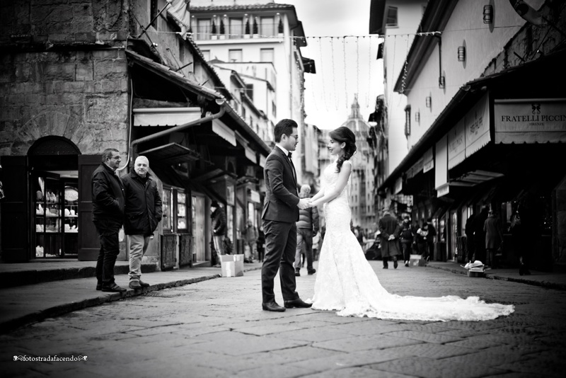 Firenze, groom, bride, wedding, tuscany, getting married in italy, wedding photography, destination wedding, Florence wedding photographer, Cinqueterre wedding, cinque terre wedding photographer, asian bride