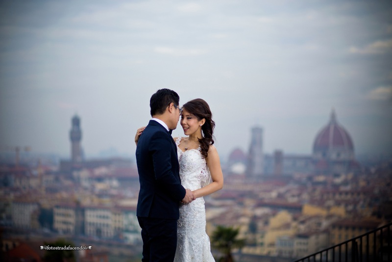 Firenze, groom, bride, wedding, tuscany, getting married in italy, wedding photography, destination wedding, Florence wedding photographer, Cinqueterre wedding, cinque terre wedding photographer, asian bride