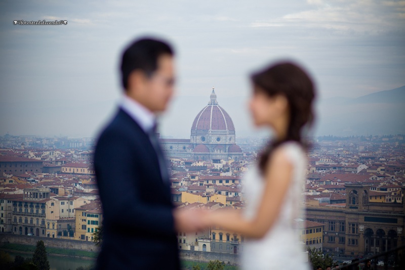 Firenze, groom, bride, wedding, tuscany, getting married in italy, wedding photography, destination wedding, Florence wedding photographer, Cinqueterre wedding, cinque terre wedding photographer, asian bride