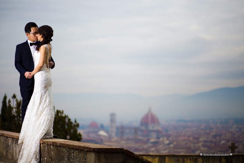 Firenze, groom, bride, wedding, tuscany, getting married in italy, wedding photography, destination wedding, Florence wedding photographer, Cinqueterre wedding, cinque terre wedding photographer, asian bride