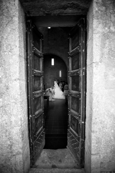 groom, bride, wedding, tuscany, getting married in italy, wedding photography, lucca, villa bernardini