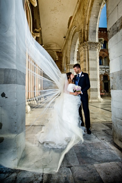 groom, bride, wedding, tuscany, getting married in italy, wedding photography, lucca, villa bernardini