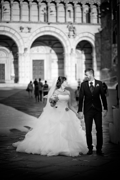 groom, bride, wedding, tuscany, getting married in italy, wedding photography, lucca, villa bernardini