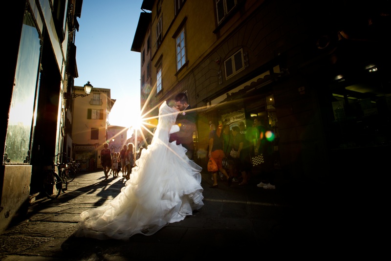 groom, bride, wedding, tuscany, getting married in italy, wedding photography, lucca, villa bernardini