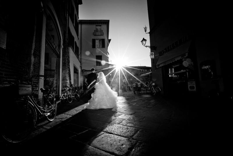groom, bride, wedding, tuscany, getting married in italy, wedding photography, lucca, villa bernardini,fotostradafacendo, samantha Pennini