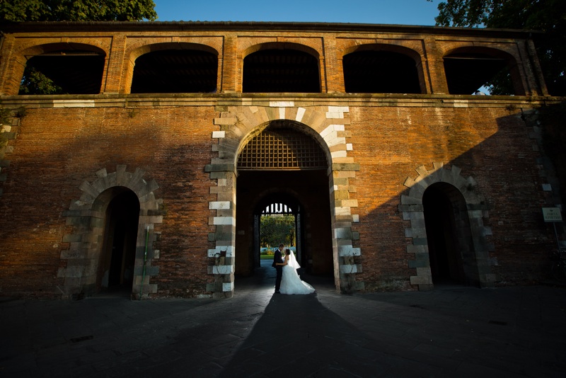 groom, bride, wedding, tuscany, getting married in italy, wedding photography, lucca, villa bernardini