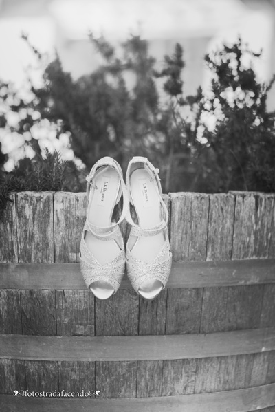 groom, bride, wedding, tuscany, getting married in italy, wedding photography, destination wedding, Chianti wedding, Chianti wedding, irish wedding, San Gimignano wedding, Fotostradafacendo, Samantha Pennini