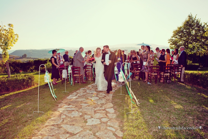 groom, bride, wedding, tuscany, getting married in italy, wedding photography, destination wedding, Chianti wedding, Chianti wedding, Croce di Bibbiano, San Gimignano wedding, Fotostradafacendo, Samantha Pennini