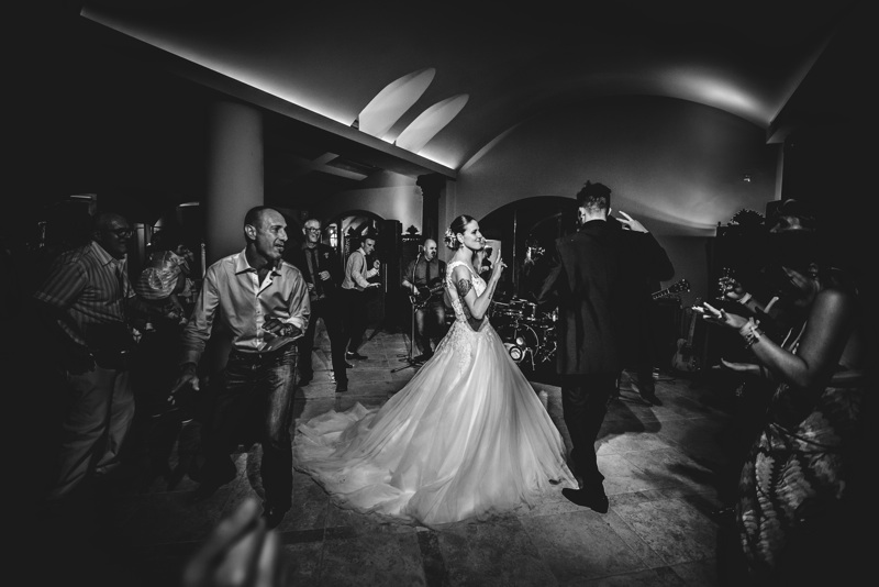 groom, bride, wedding, tuscany, getting married in italy, wedding photography, country wedding, fotografo matrimonio, Fotostradafacendo, Samantha Pennini, Tenuta Corbinaia, Firenze, Florence, Montelupo