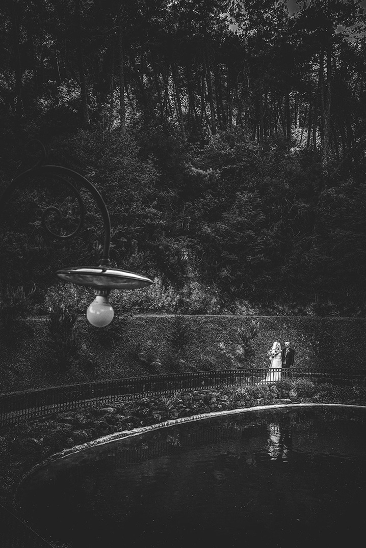 groom, bride, wedding, tuscany, getting married in italy, wedding photography, Valle di Badia
