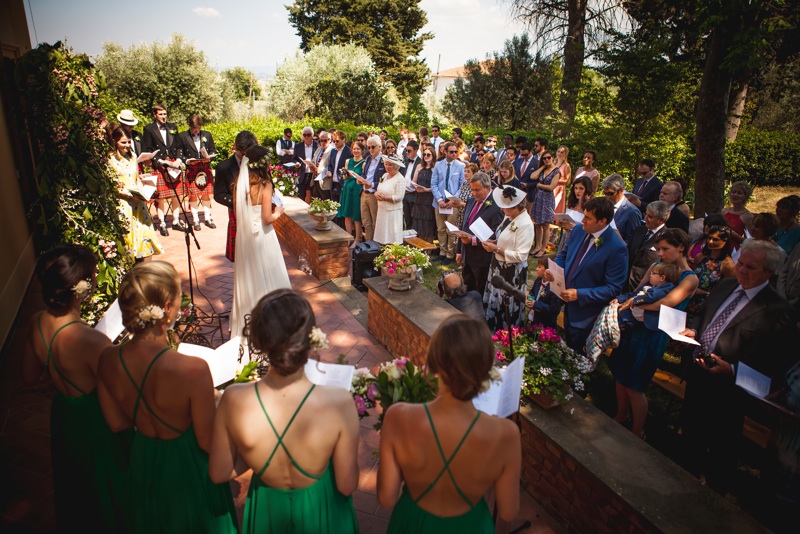 groom, bride, wedding, tuscany, getting married in italy, wedding photography, Chianni