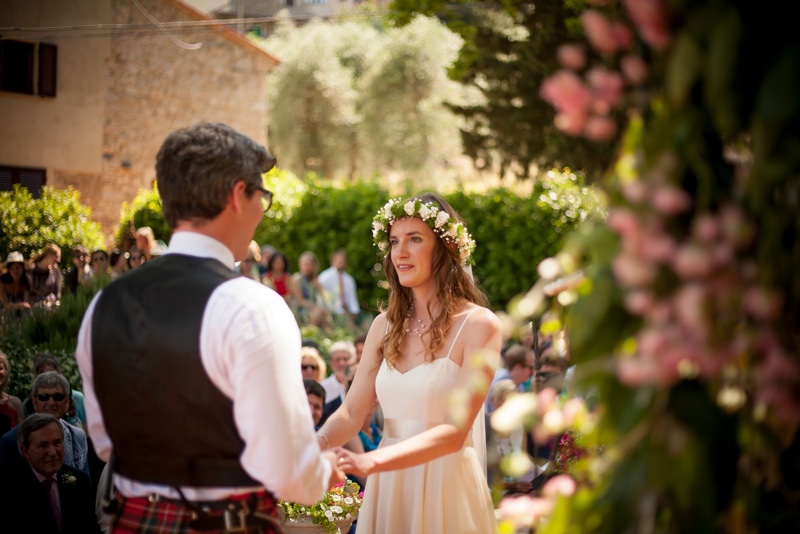 groom, bride, wedding, tuscany, getting married in italy, wedding photography, Chianni