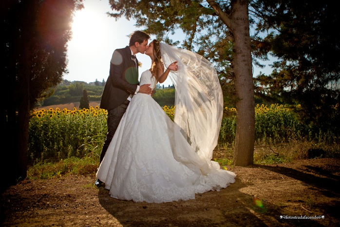 groom, bride, wedding, tuscany, getting married in italy, wedding photography, fotografo matrimonio, Fotostradafacendo, Samantha Pennini
